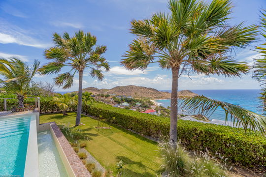 VILLA ENZUMA POOL & TERRACE 15