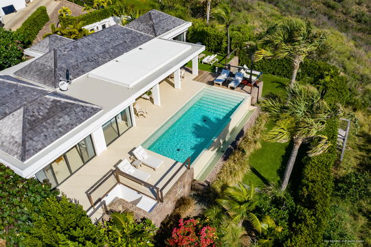 VILLA ENZUMA POOL & TERRACE 16