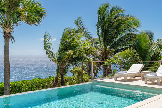 VILLA ENZUMA POOL & TERRACE 8