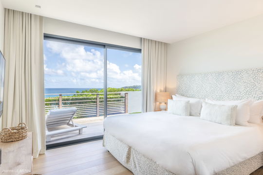 VILLA FIREFLY BEDROOM4 1