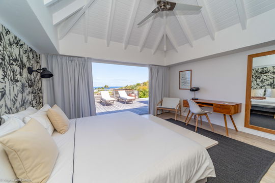 VILLA LAGON ROSE BEDROOM1 5