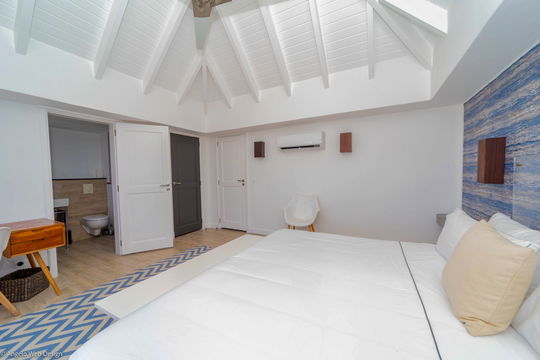 VILLA LAGON ROSE BEDROOM4 1