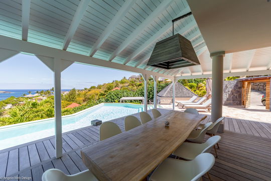 VILLA LAGON ROSE KITCHEN & DINING AREA 5