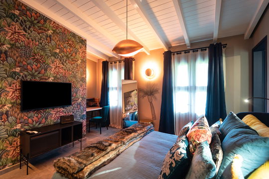 VILLA GENEVIEVE BEDROOM1 5