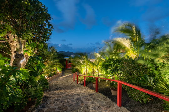 VILLA GENEVIEVE OUTDOORS 11