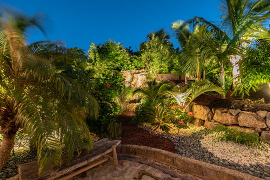VILLA GENEVIEVE OUTDOORS 9