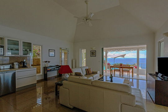 VILLA ENCLOS LIVING AREA 2