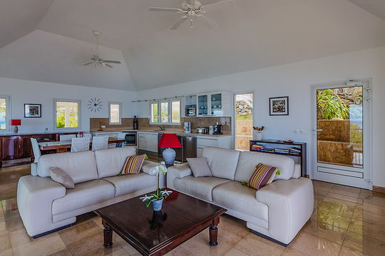 VILLA ENCLOS LIVING AREA 3