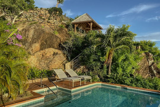 VILLA ENCLOS POOL & TERRACE 10