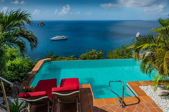 VILLA ENCLOS POOL & TERRACE 3