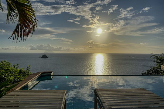 VILLA ENCLOS SUNSET 8