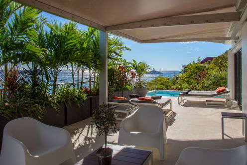 VILLA AKA OUTDOOR LOUNGE 1