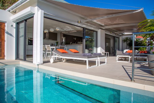 VILLA AKA POOL & TERRACE 5