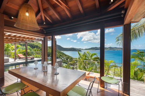 VILLA BAYUGITA KITCHEN & DINING AREA 2