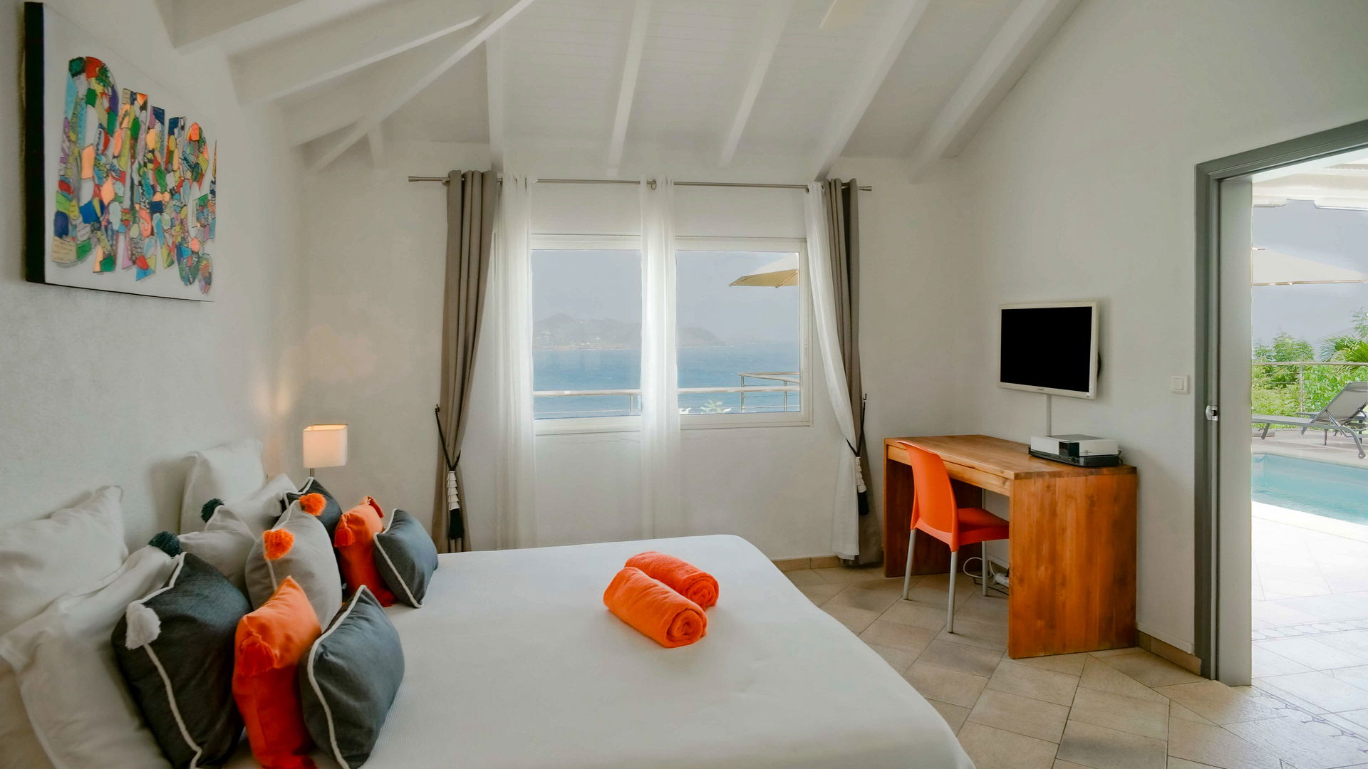 BEDROOM 1