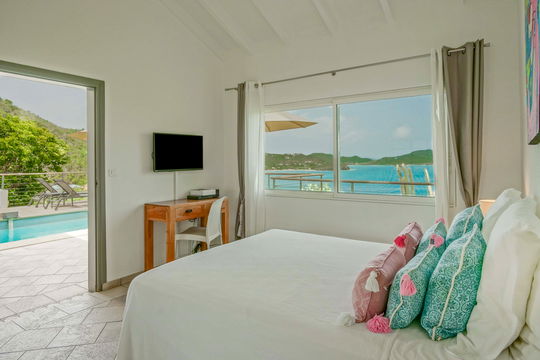 VILLA HELOA BEDROOM2 2