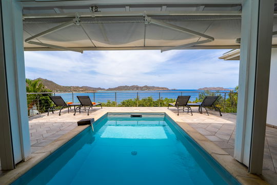 VILLA HELOA POOL & TERRACE 2