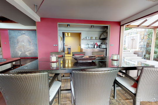 VILLA KUBAN KITCHEN & DINING AREA 2