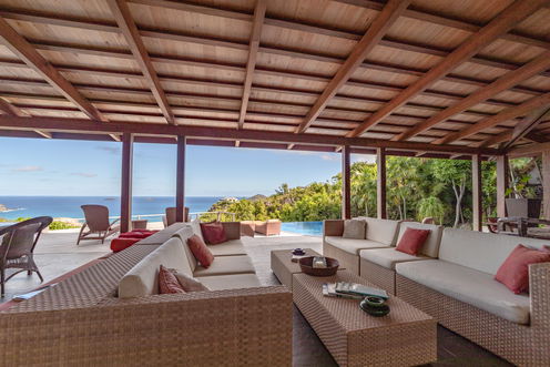 VILLA KUBAN OUTDOOR LOUNGE AREA 2