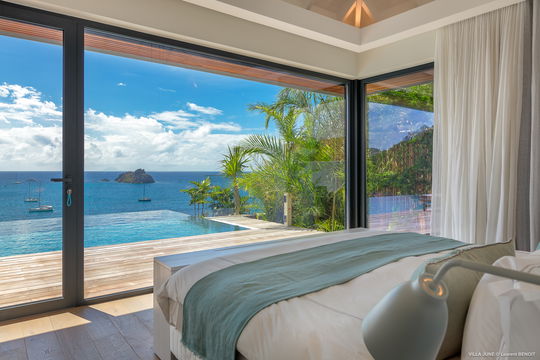 VILLA JUNE BEDROOM1 1