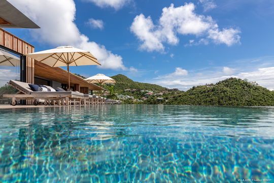 VILLA JUNE POOL & TERRACE 11