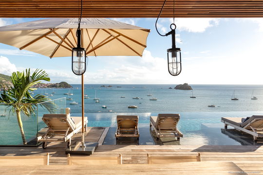 VILLA JUNE POOL & TERRACE 14