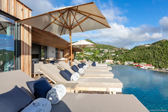 VILLA JUNE POOL & TERRACE 17