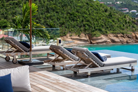 VILLA JUNE POOL & TERRACE 20