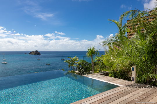 VILLA JUNE POOL & TERRACE 6