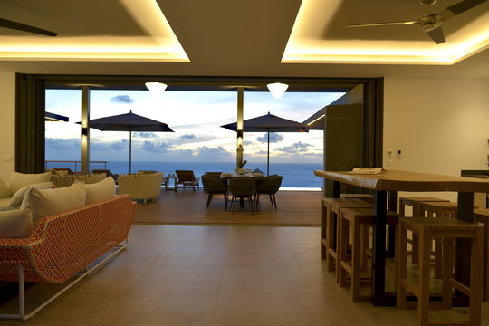 VILLA EDUNIA KITCHEN & DINING AREA 7