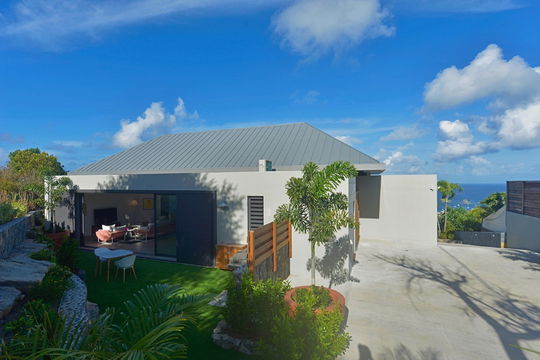 VILLA EDUNIA OUTDOORS 3