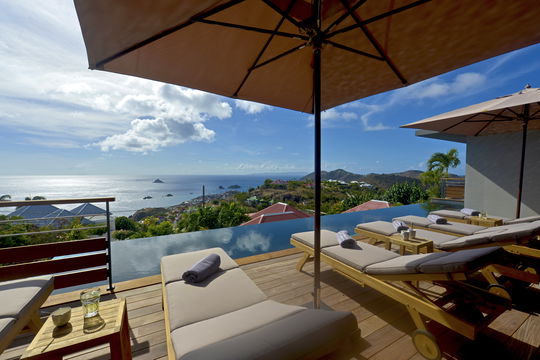 VILLA EDUNIA POOL & TERRACE 1