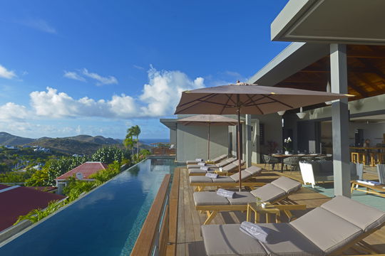 VILLA EDUNIA POOL & TERRACE 5