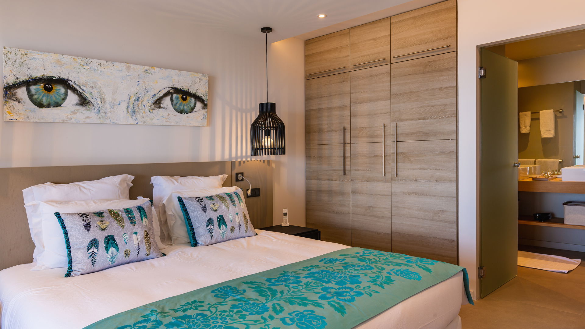 BEDROOM 1