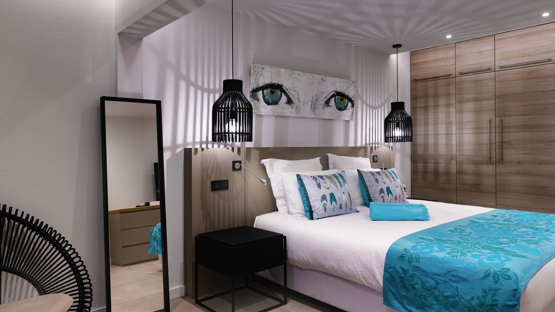 BEDROOM 1