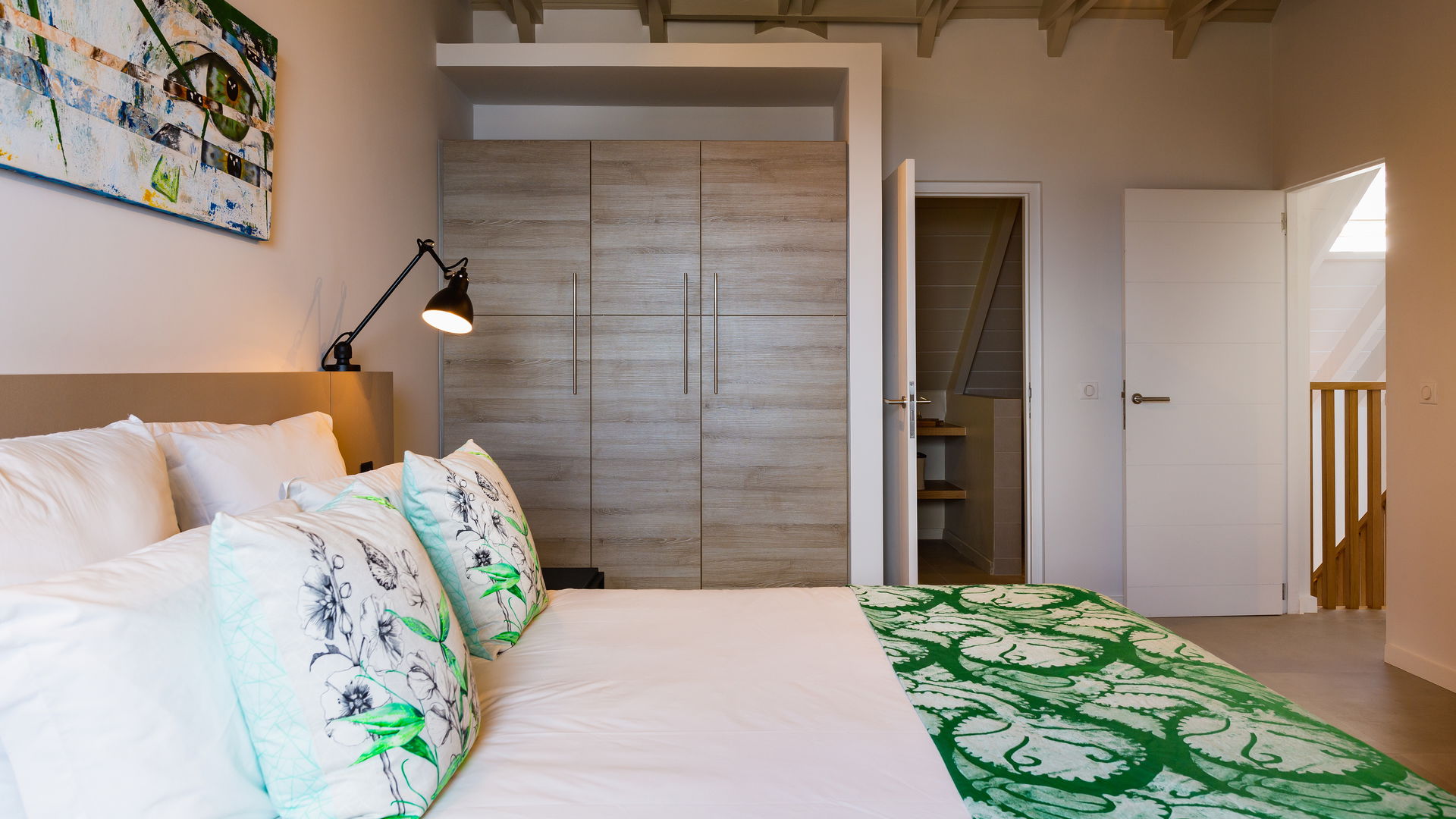 BEDROOM 4