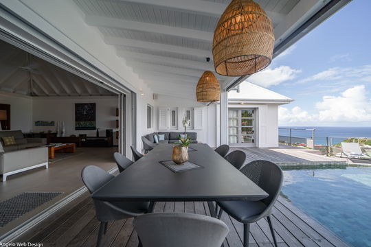 VILLA OCEAN'S 5 KITCHEN & DINING AREA 3
