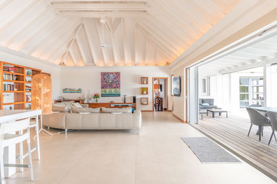 VILLA OCEAN'S 5 LIVING AREA 1
