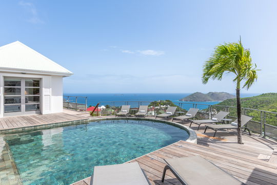VILLA OCEAN'S 5 POOL & TERRACE 2