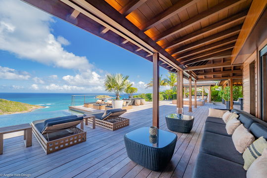 VILLA JADE JACUZZI & LOUNGE AREAS 1