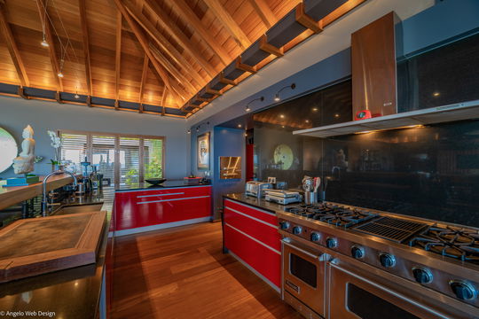 VILLA JADE KITCHEN & DINING AREA 9