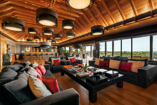 VILLA JADE LIVING AREA 7
