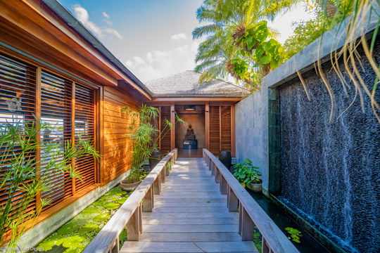 VILLA JADE OUTDOORS 1