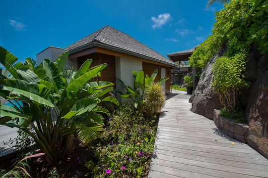 VILLA JADE OUTDOORS 5