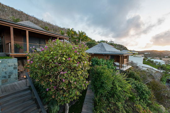 VILLA JADE OUTDOORS 7