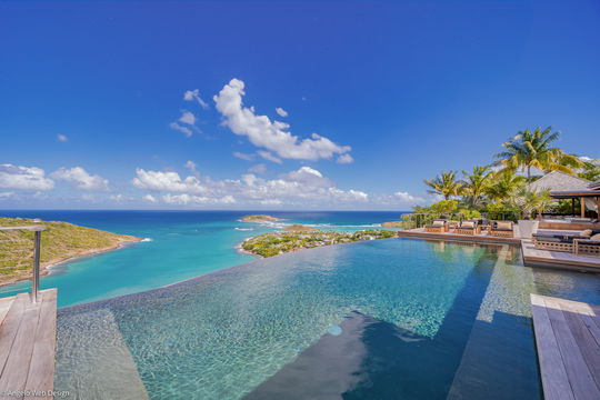 VILLA JADE POOL & TERRACE 3