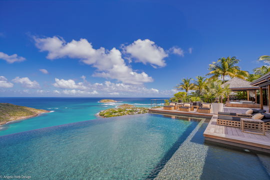 VILLA JADE POOL & TERRACE 4