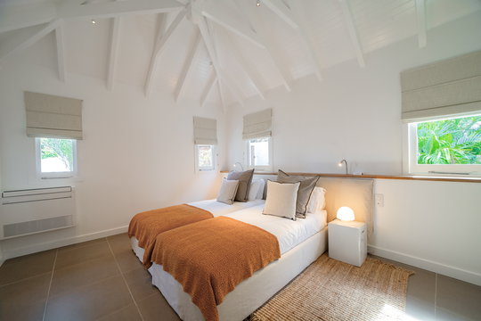 VILLA LUNA BEDROOM3 2