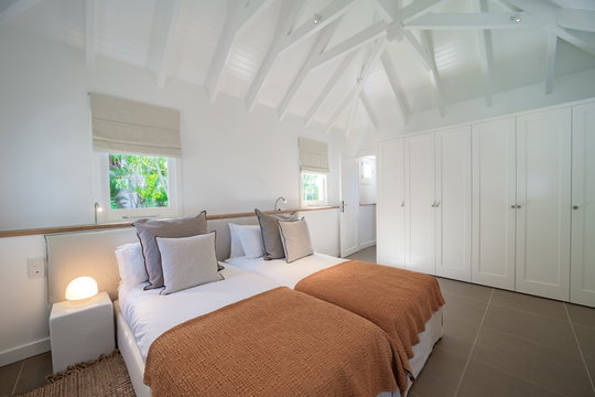 VILLA LUNA BEDROOM3 4