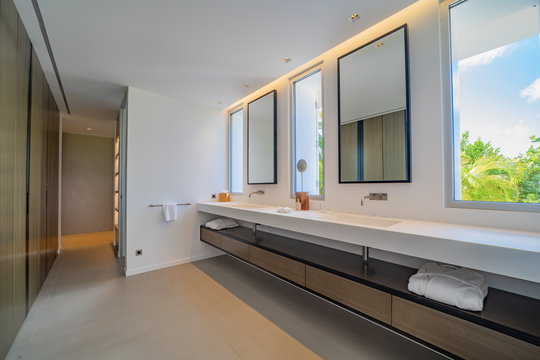 VILLA LUNA BEDROOM4 6